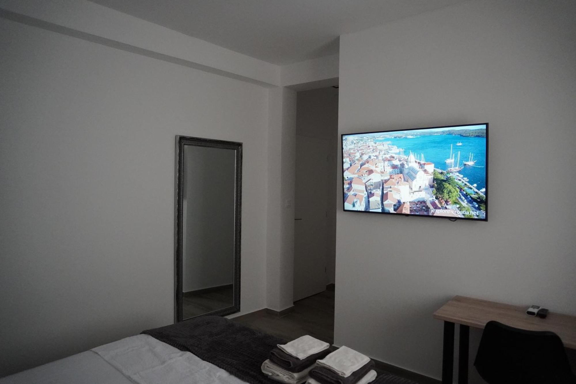 Fjaka Apartments & Rooms Šibenik Eksteriør bilde